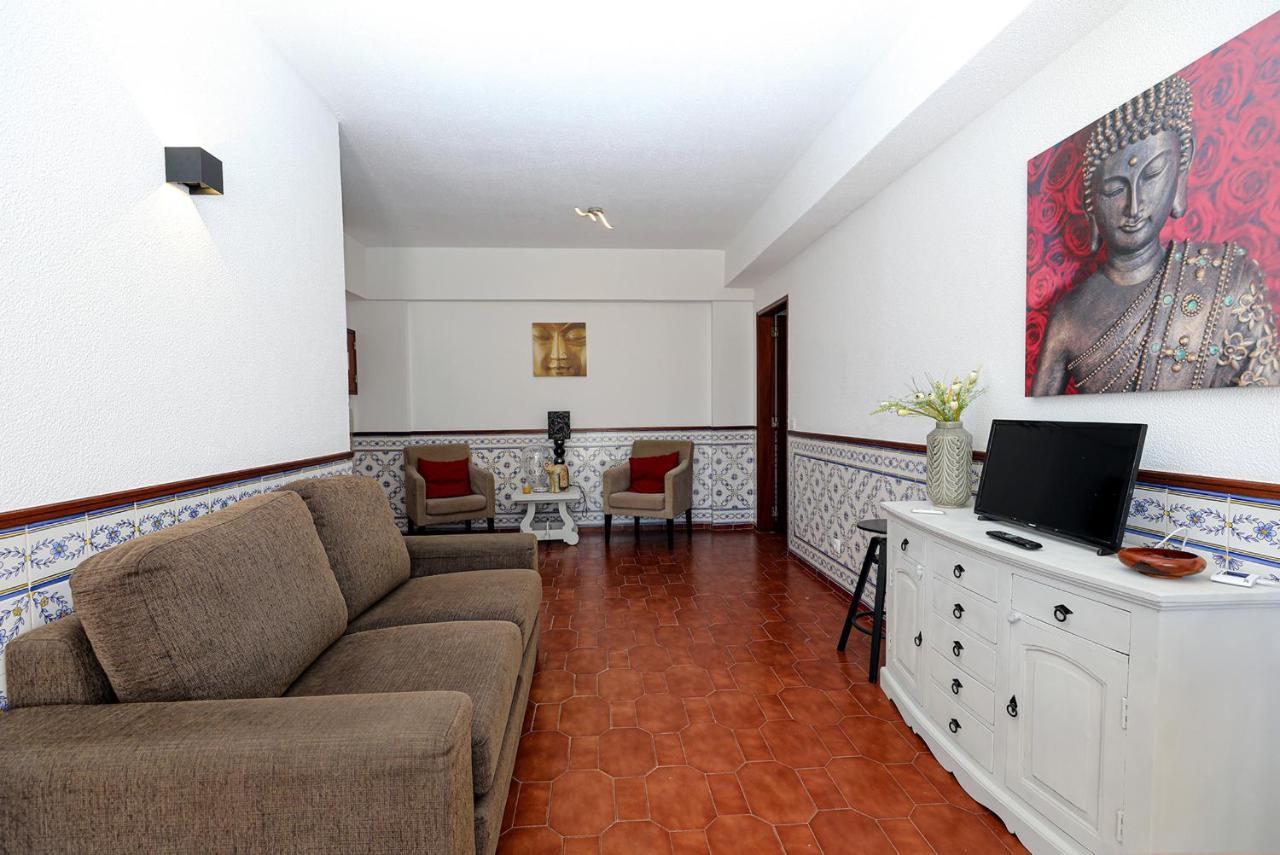 A72 - Colas Place In Lagos Apartment ภายนอก รูปภาพ