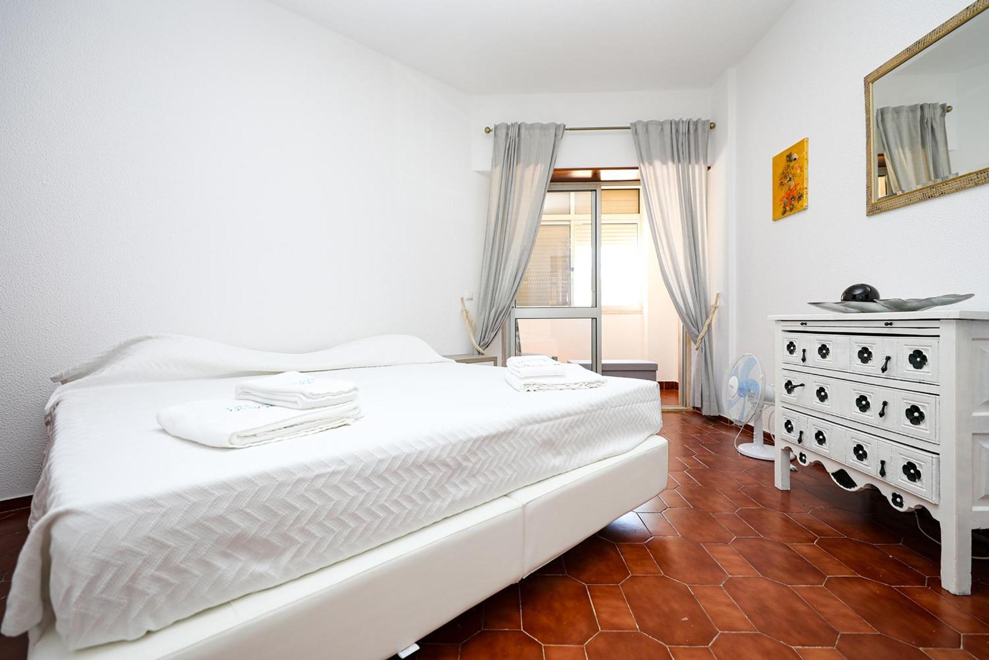A72 - Colas Place In Lagos Apartment ภายนอก รูปภาพ